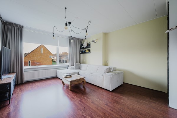 Medium property photo - Rembrandtstraat 127A, 3202 EN Spijkenisse